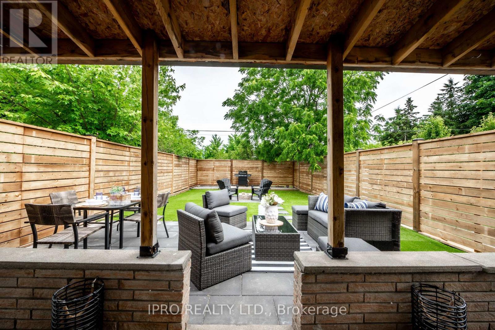 Property at 5073 KITCHENER STREET image 2