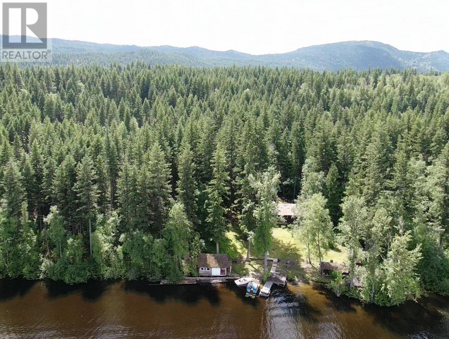 DL 2744 MAHOOD LAKE ROAD, 100 Mile House, British Columbia