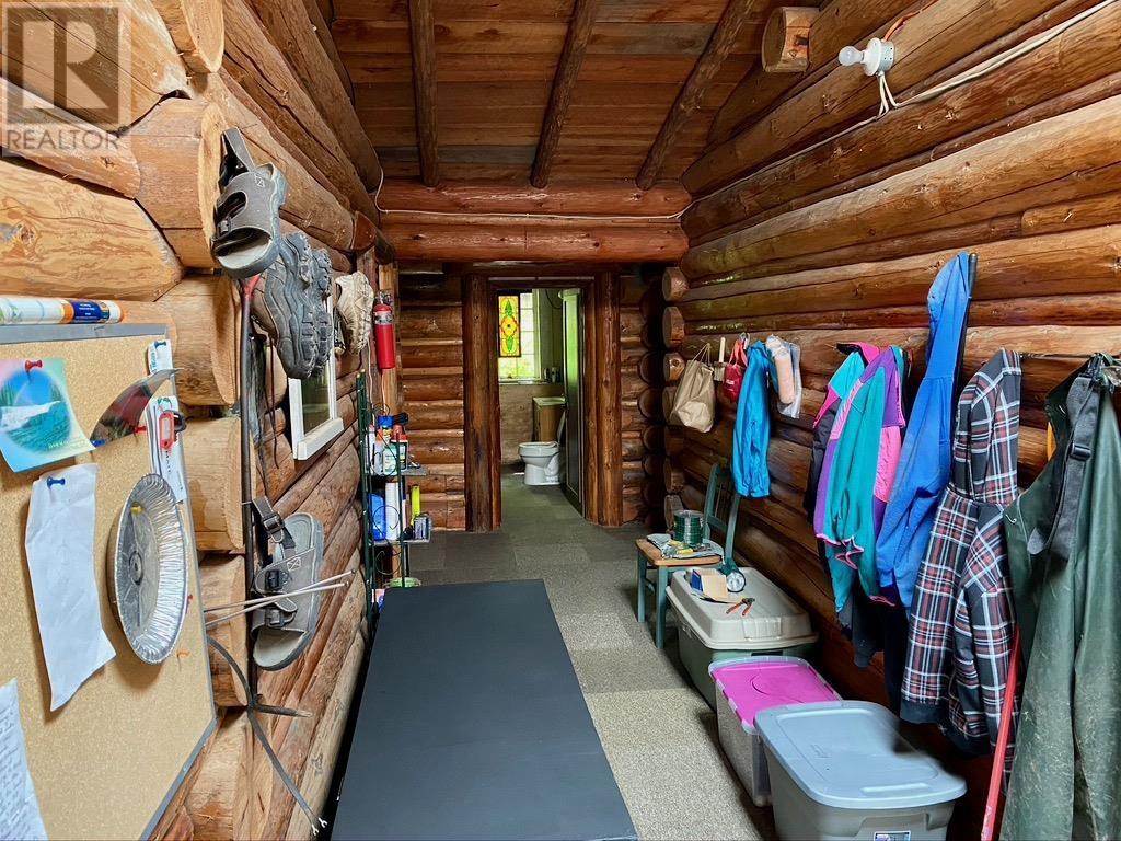 Dl 2744 Mahood Lake Road, 100 Mile House, British Columbia  V0K 1M0 - Photo 15 - R2978357