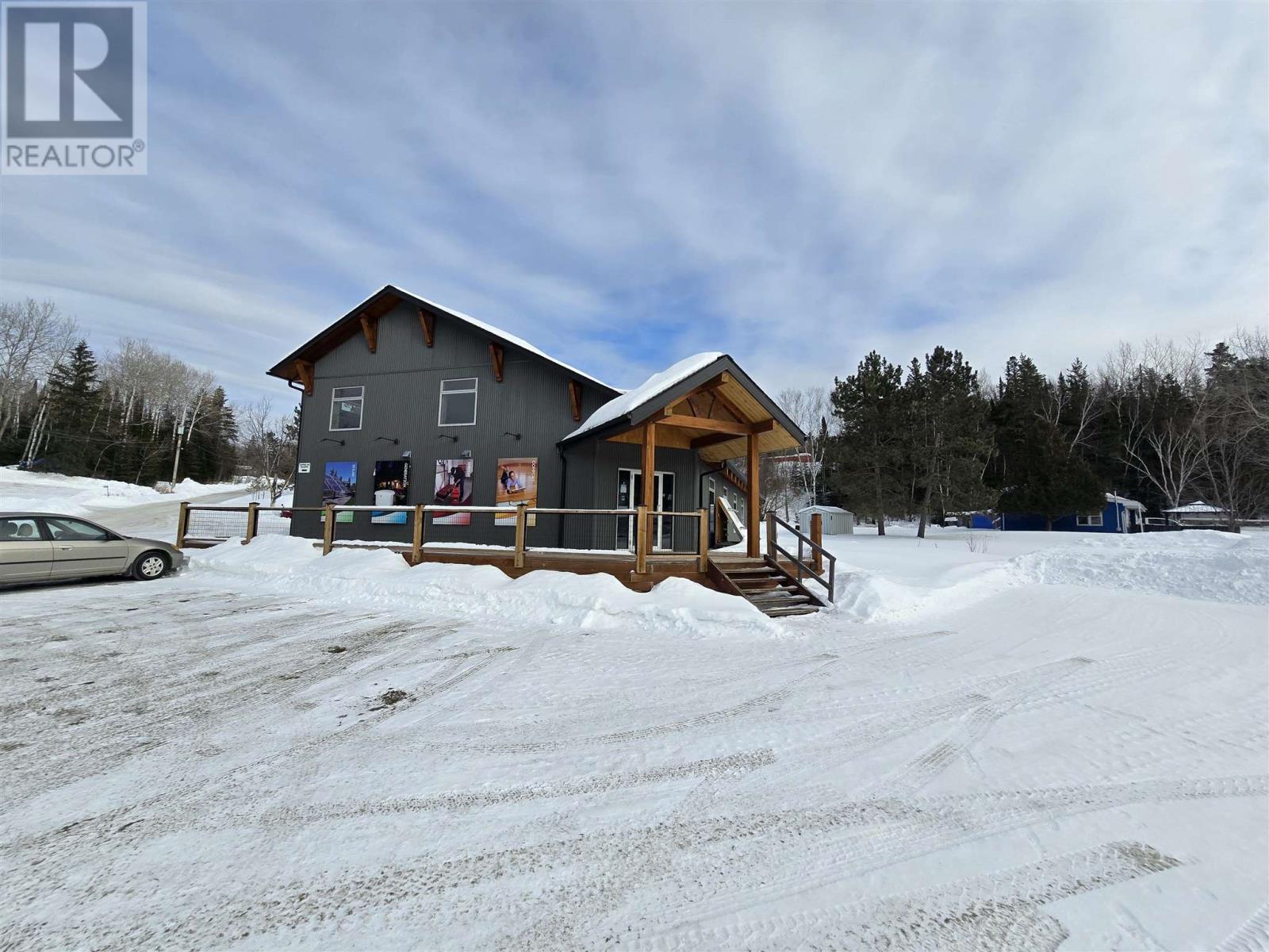 1870 Hwy 17 E, Kenora, Ontario  P9N 3W8 - Photo 37 - TB250520
