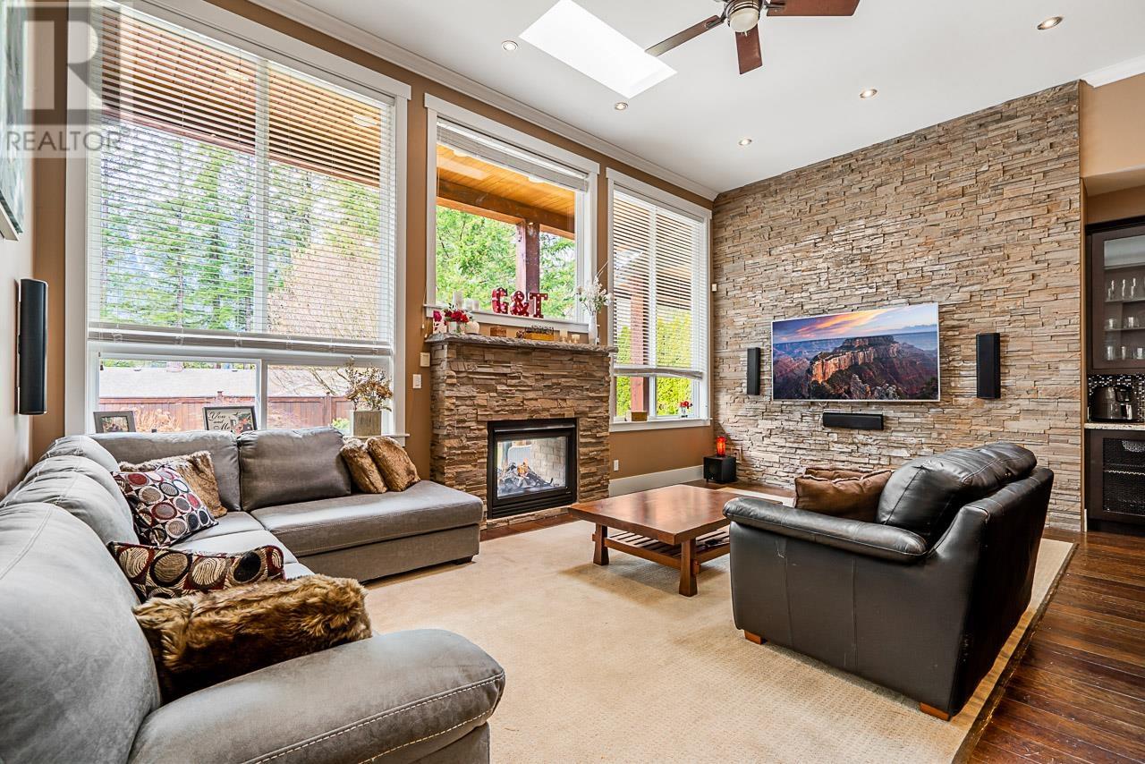 Property at 3 1355 DEPOT ROAD image 3