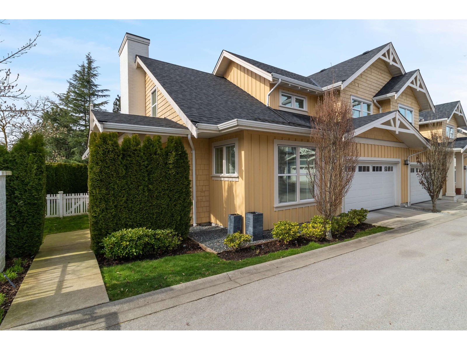 48 22057 49 Avenue, Langley, British Columbia  V3A 0J4 - Photo 2 - R2978220