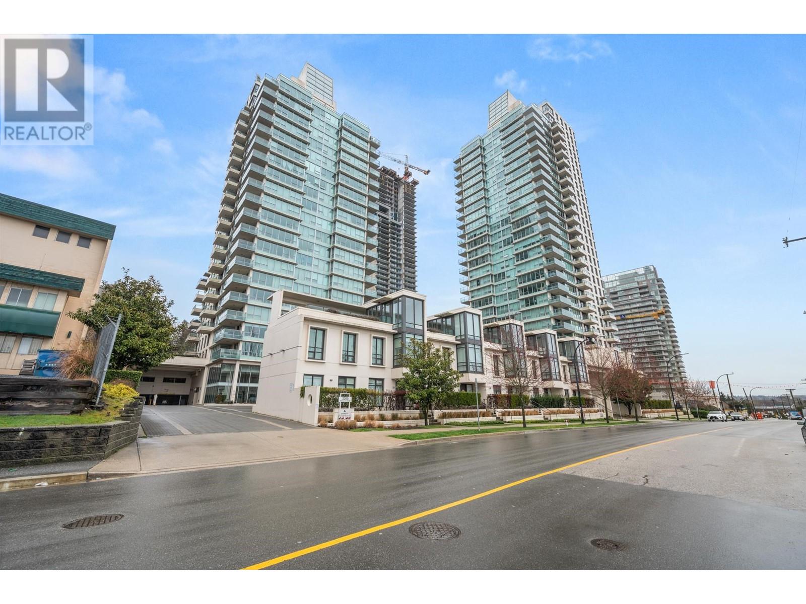 2102 2200 Douglas Road, Burnaby, British Columbia  V5C 0G8 - Photo 1 - R2977362