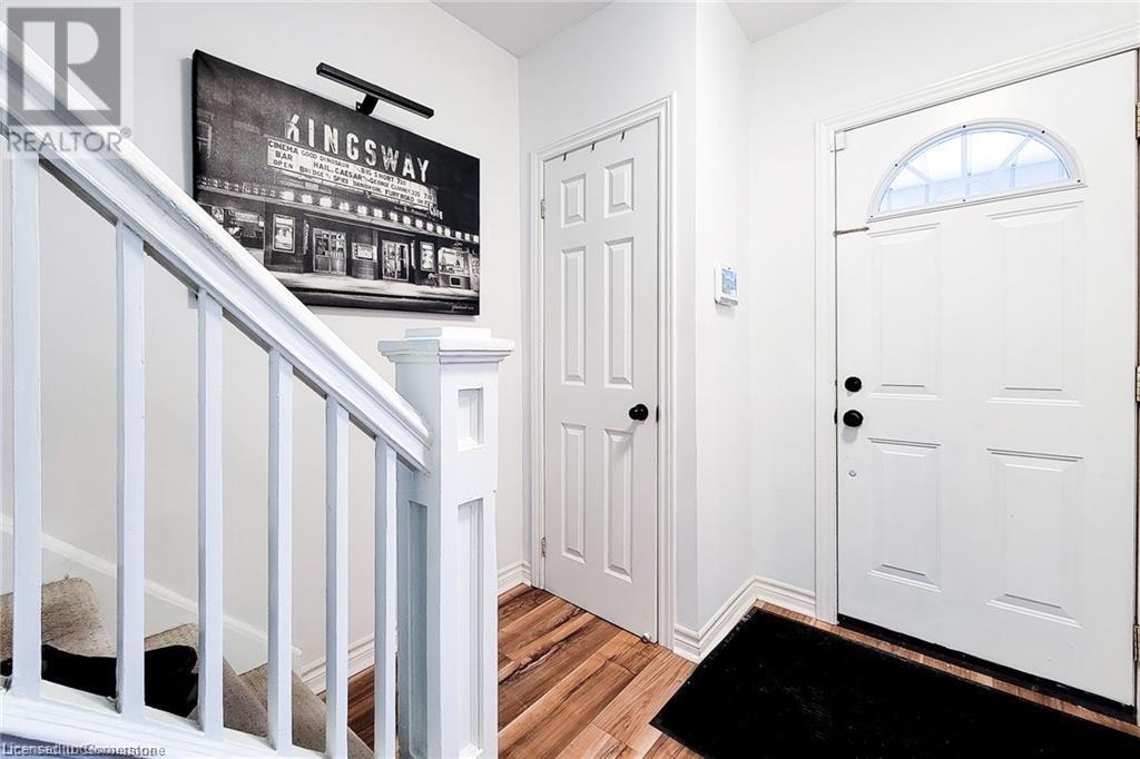 49 East 31st Street, Hamilton, Ontario  L8V 3N8 - Photo 8 - 40706736