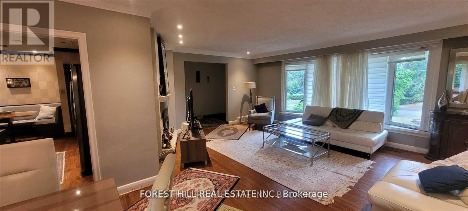 9 Vistaview Boulevard, Vaughan, Ontario  L4J 2A5 - Photo 12 - N12023425