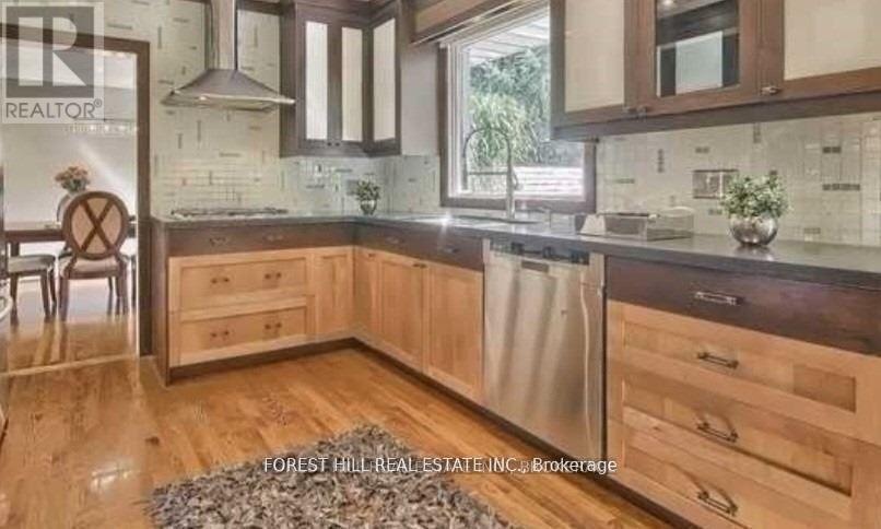 9 Vistaview Boulevard, Vaughan, Ontario  L4J 2A5 - Photo 13 - N12023425