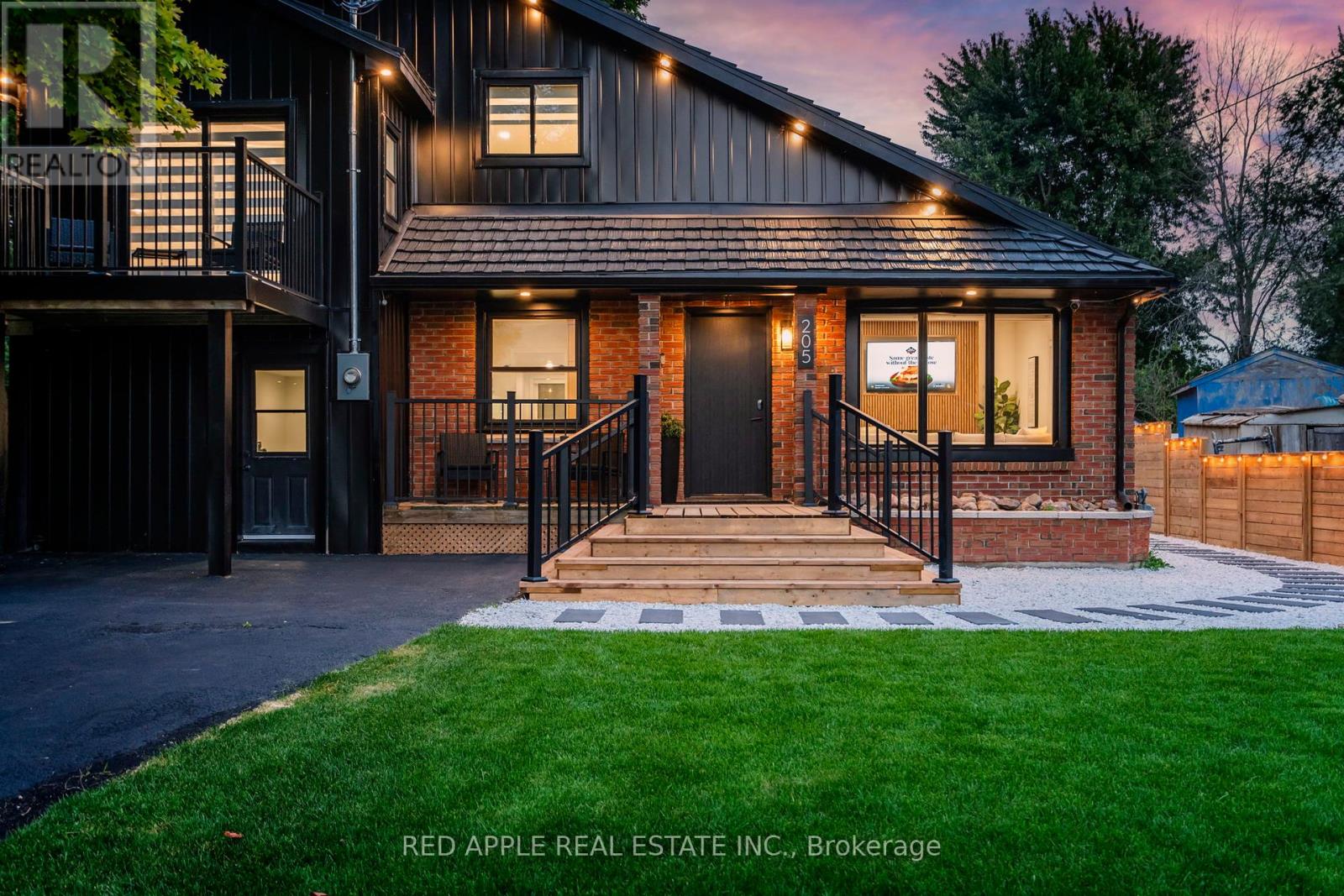 Property at 205 HOYT AVENUE image 1