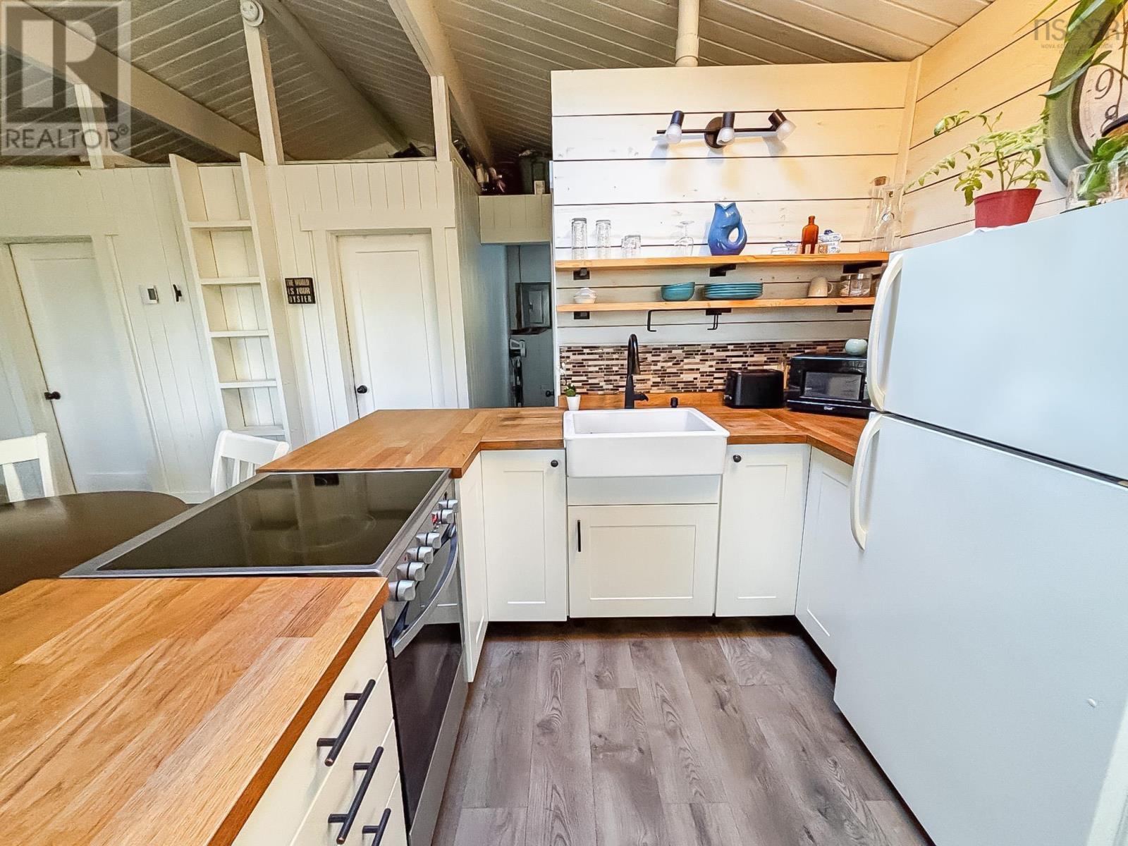 145 Sunset Linkway, Labelle, Nova Scotia  B0T 1E0 - Photo 10 - 202504744