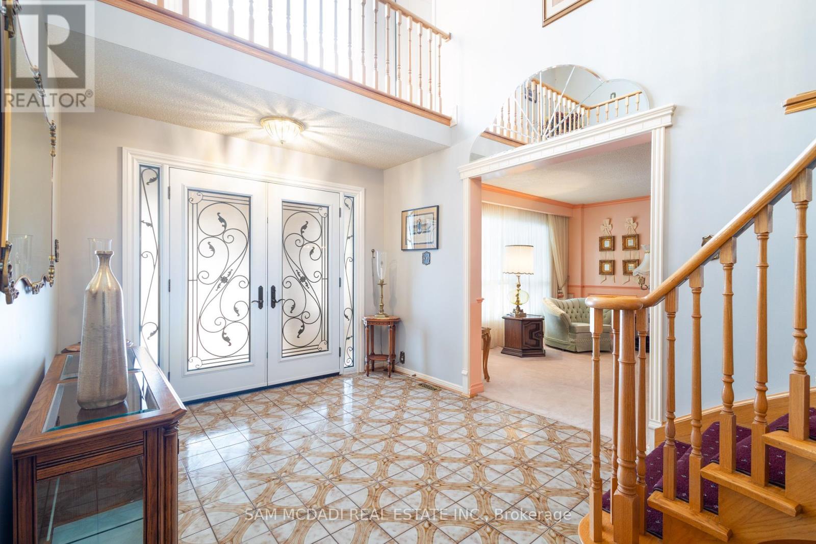 Property at 2529 CLAYMORE CRESCENT image 4