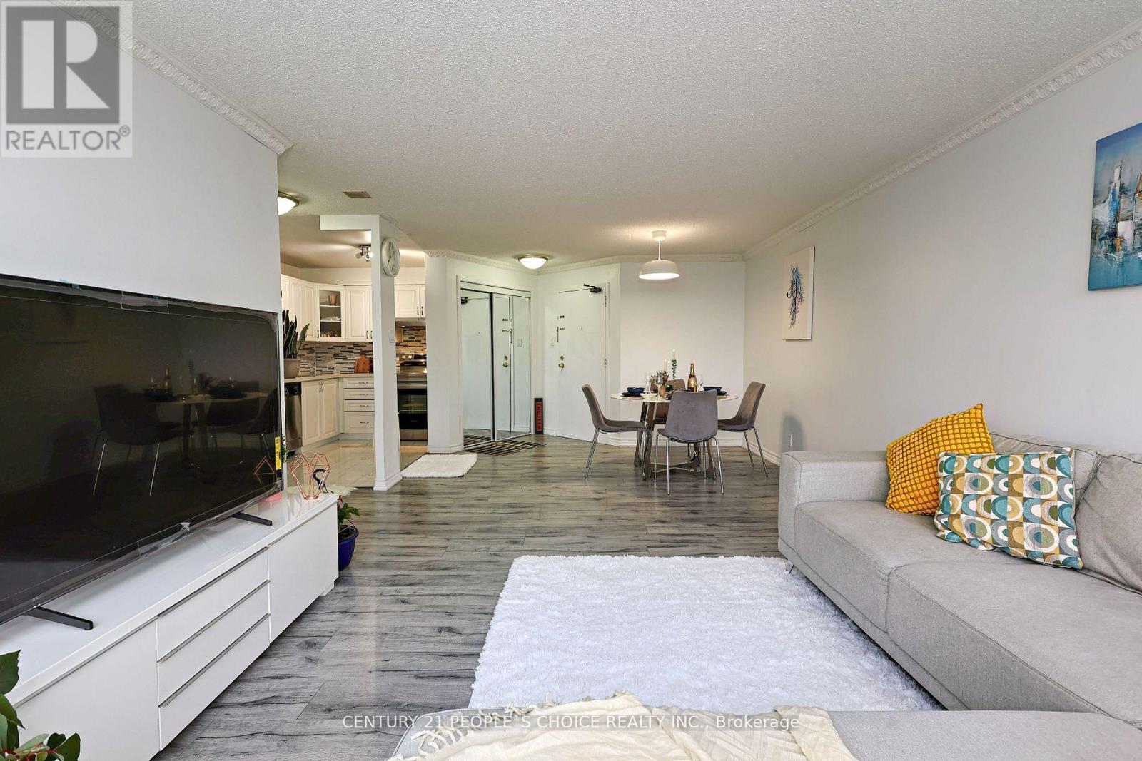 411 - 35 Trailwood Drive, Mississauga, Ontario  L4Z 3K9 - Photo 7 - W12023460