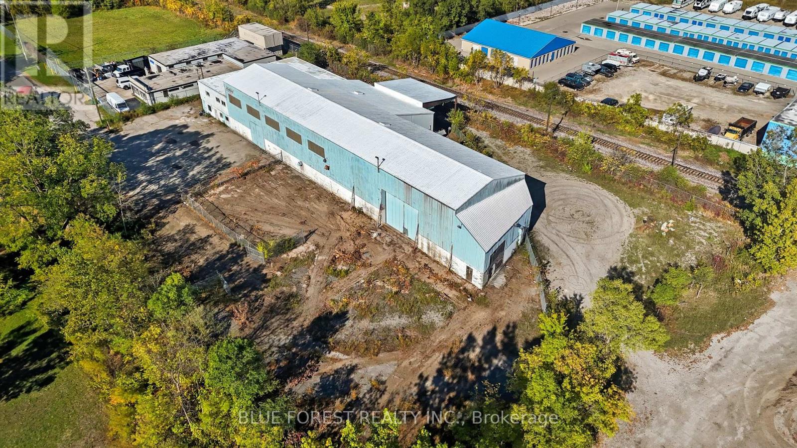 1694 Evangeline Street, London, Ontario  N5W 3G7 - Photo 12 - X12023571