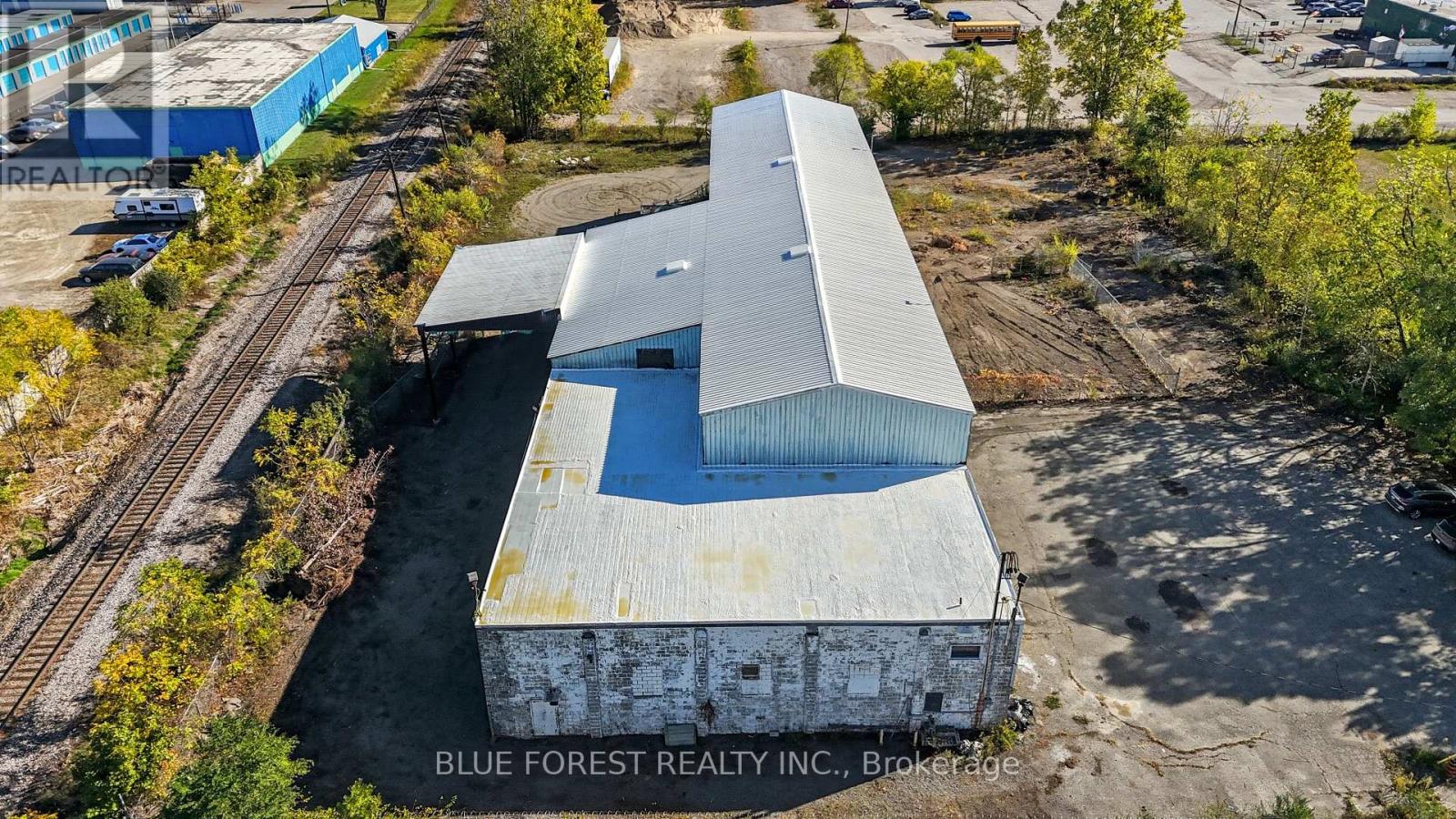 1694 Evangeline Street, London, Ontario  N5W 3G7 - Photo 5 - X12023571