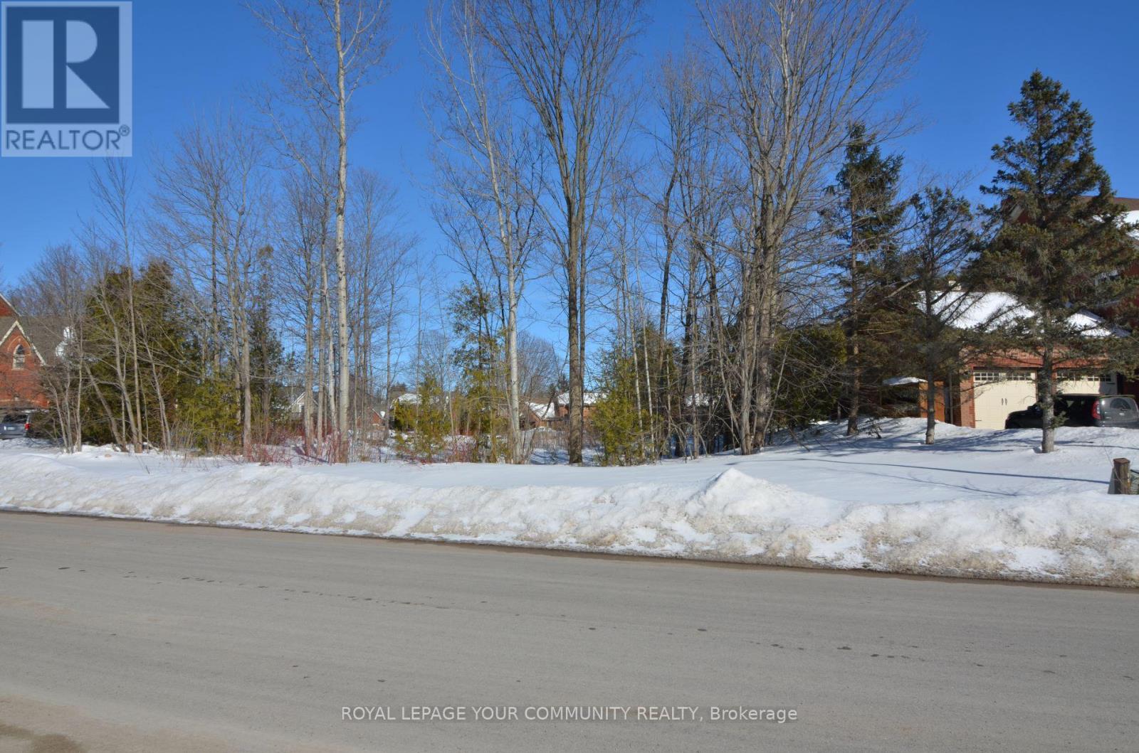 3635 Kimberley Street, Innisfil, Ontario  L9S 2L3 - Photo 4 - N12007820