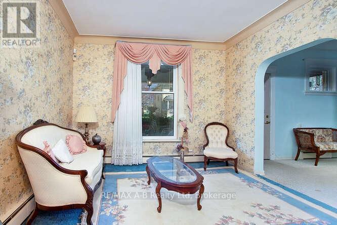 235 William Street, Stratford, Ontario  N5A 4Y2 - Photo 8 - X12023661