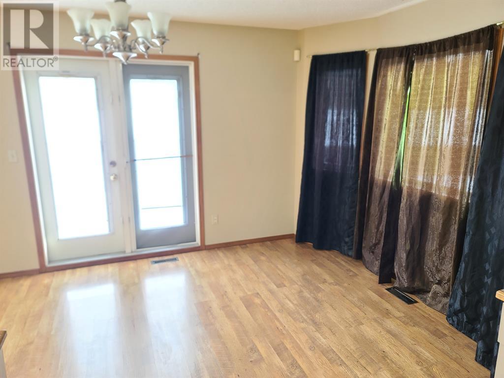 11129 92 Street, Peace River, Alberta  T8S 1P6 - Photo 7 - A2202398