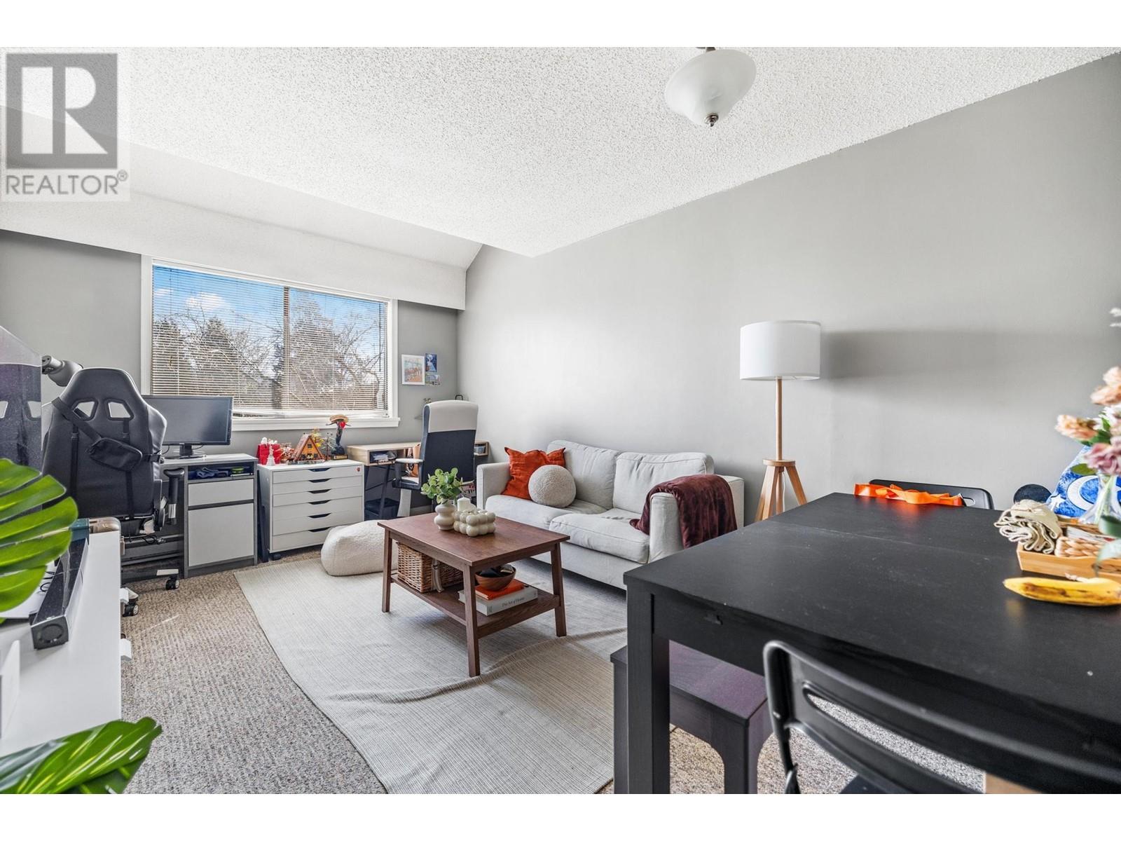 212 8120 Colonial Drive, Richmond, British Columbia  V7C 4V2 - Photo 4 - R2975812