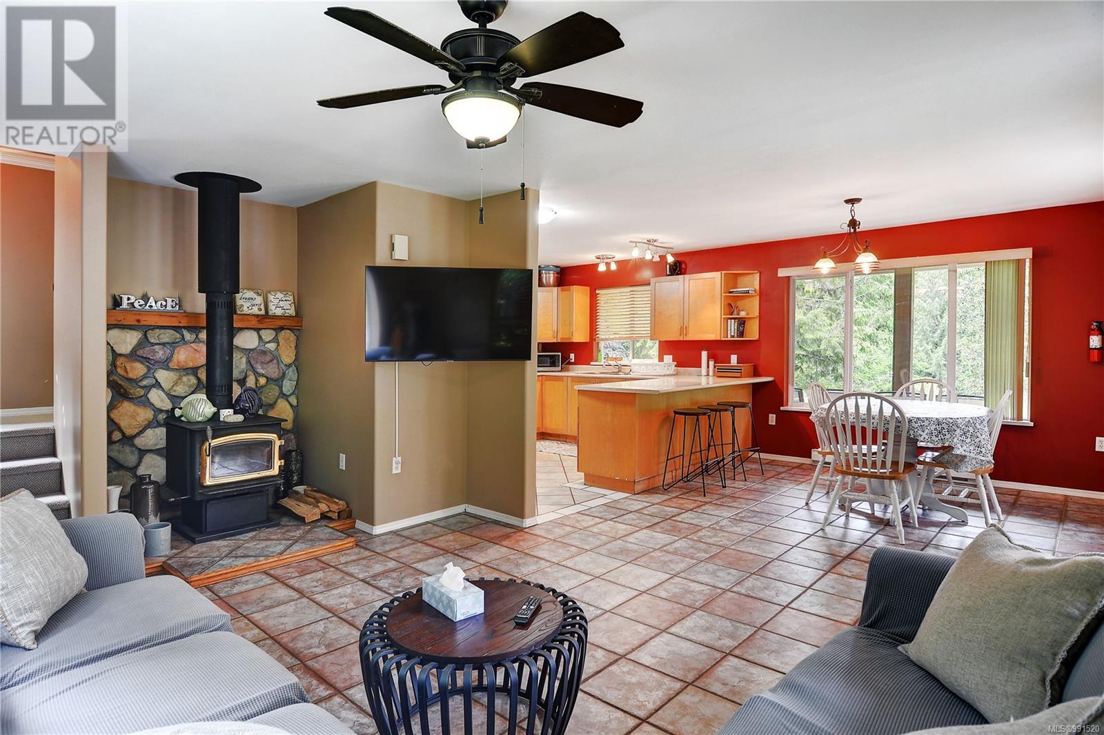 Property at 1170 Corcan Rd image 4