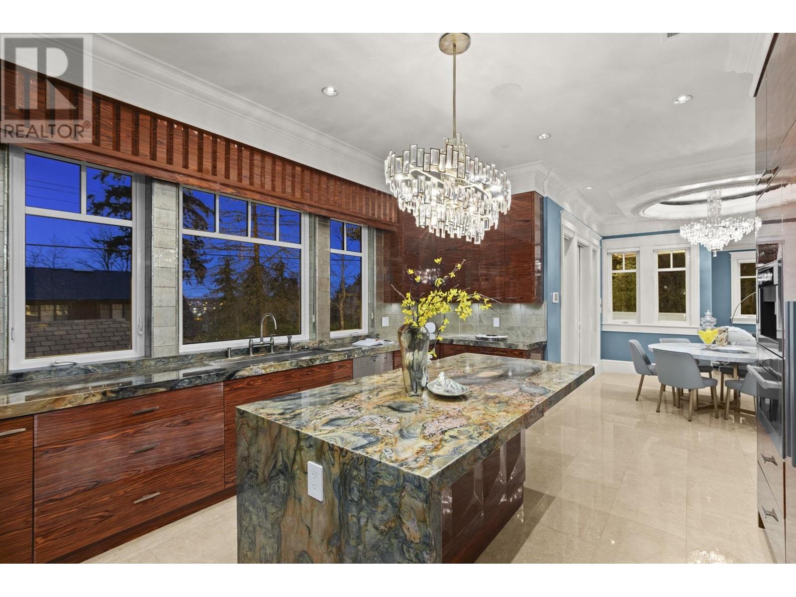 Listing Picture 6 of 38 : 4311 PINE CRESCENT, Vancouver / 溫哥華 - 魯藝地產 Yvonne Lu Group - MLS Medallion Club Member