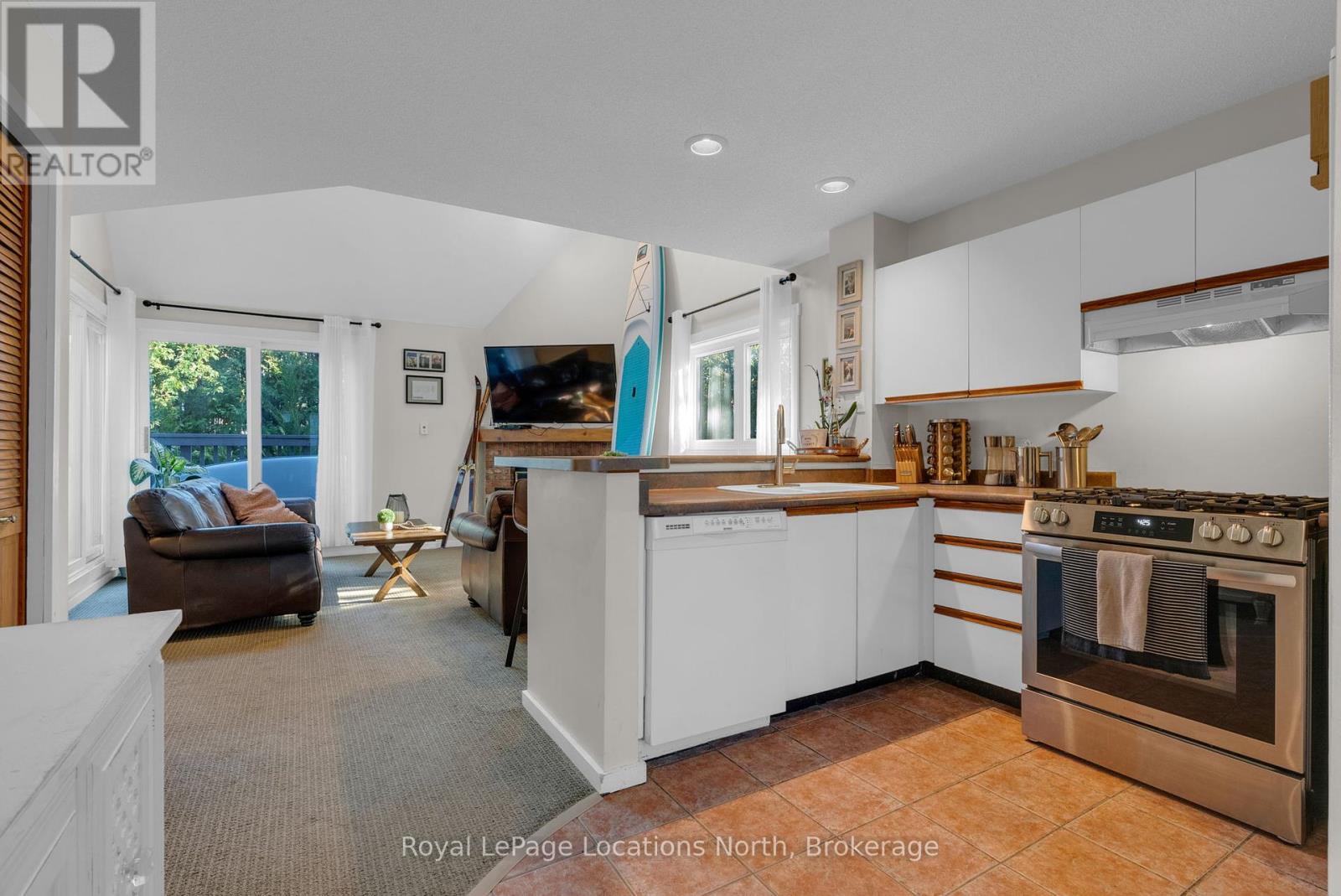 180 - 49 Trott Boulevard, Collingwood, Ontario  L9Y 5B8 - Photo 10 - S11941919