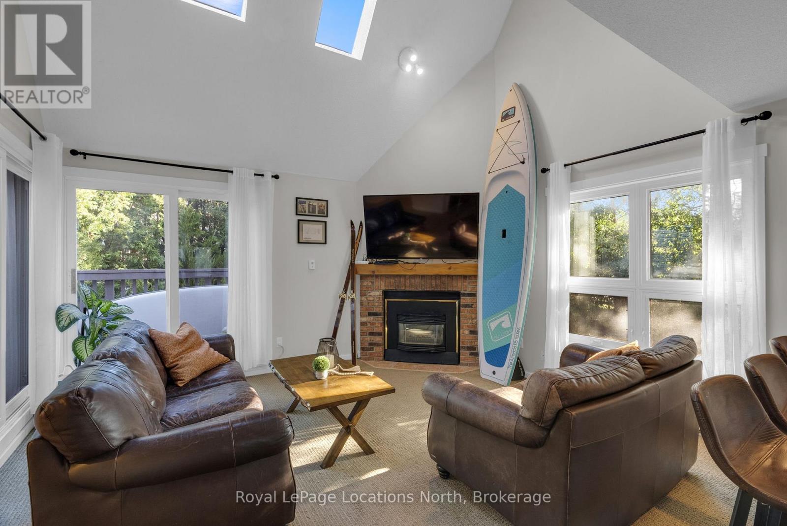 180 - 49 Trott Boulevard, Collingwood, Ontario  L9Y 5B8 - Photo 7 - S11941919