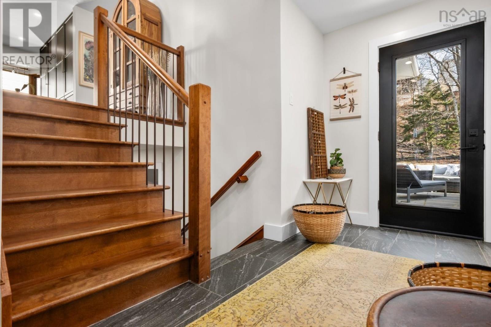 88 Collins Grove, Dartmouth, Nova Scotia  B2W 4E6 - Photo 2 - 202505042