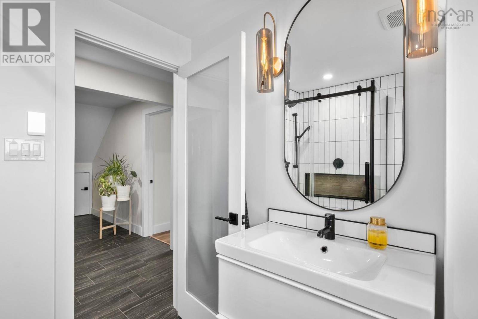 88 Collins Grove, Dartmouth, Nova Scotia  B2W 4E6 - Photo 26 - 202505042