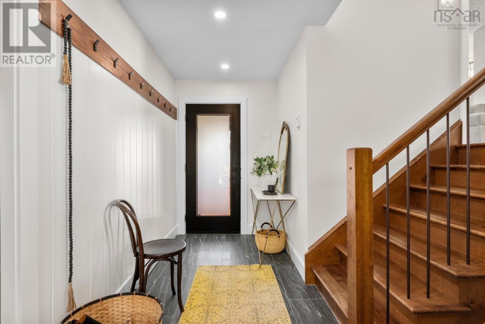 88 Collins Grove, Dartmouth, Nova Scotia  B2W 4E6 - Photo 3 - 202505042