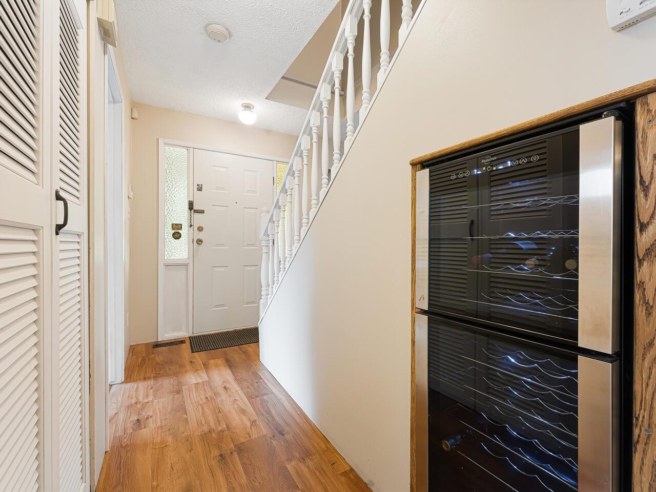 9543 Oban Place, Surrey, British Columbia  V3V 6Z2 - Photo 14 - R2978420