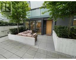 101 649 E 3RD STREET, North Vancouver, British Columbia