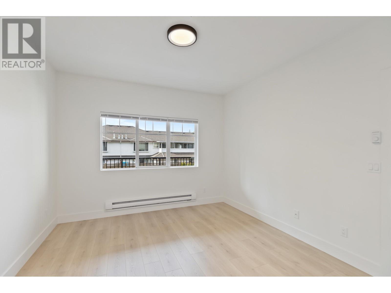 207 22150 Dewdney Trunk Road, Maple Ridge, British Columbia  V2X 3H6 - Photo 14 - R2978393