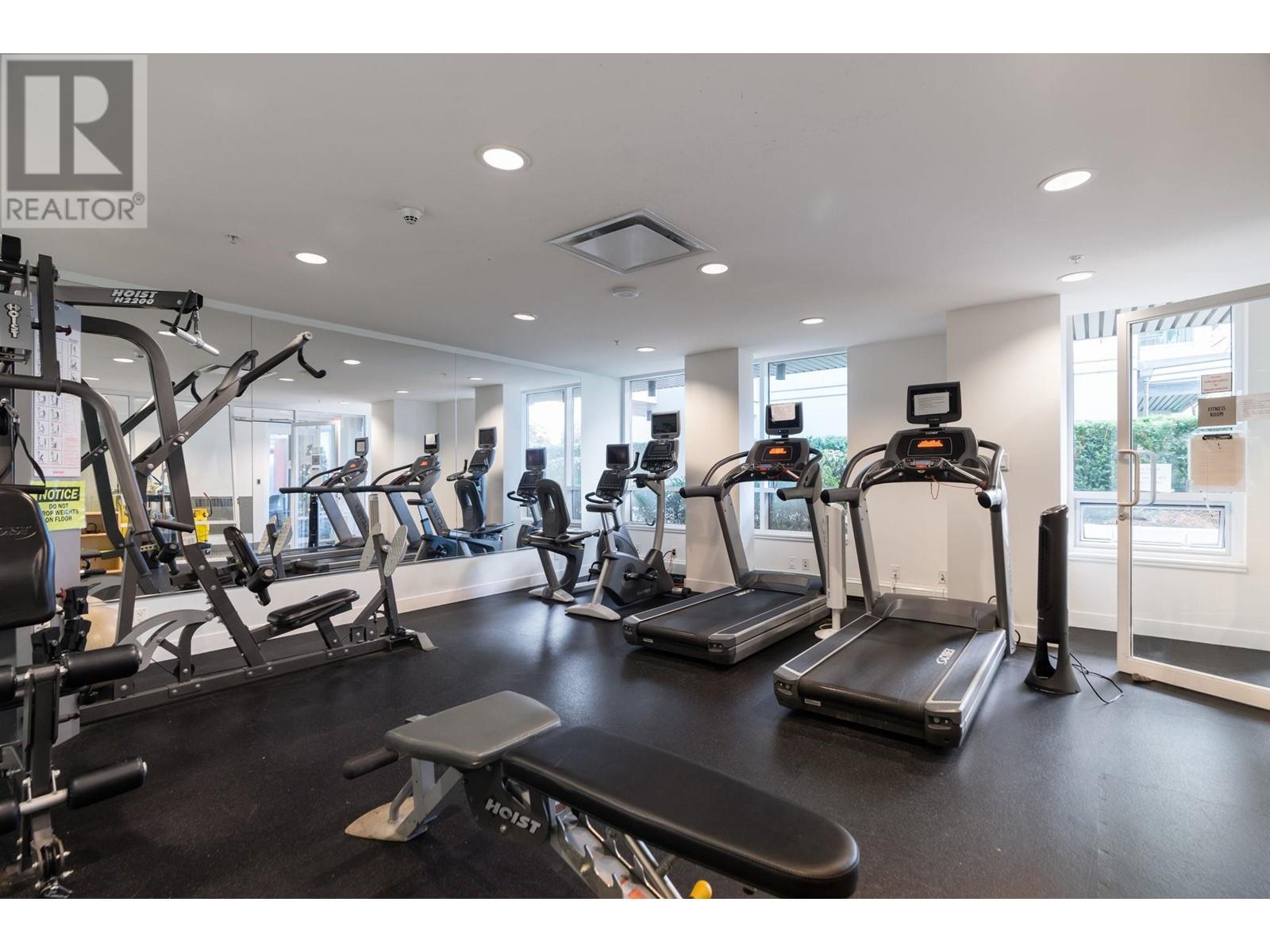 Listing Picture 25 of 36 : 507 1887 CROWE STREET, Vancouver / 溫哥華 - 魯藝地產 Yvonne Lu Group - MLS Medallion Club Member