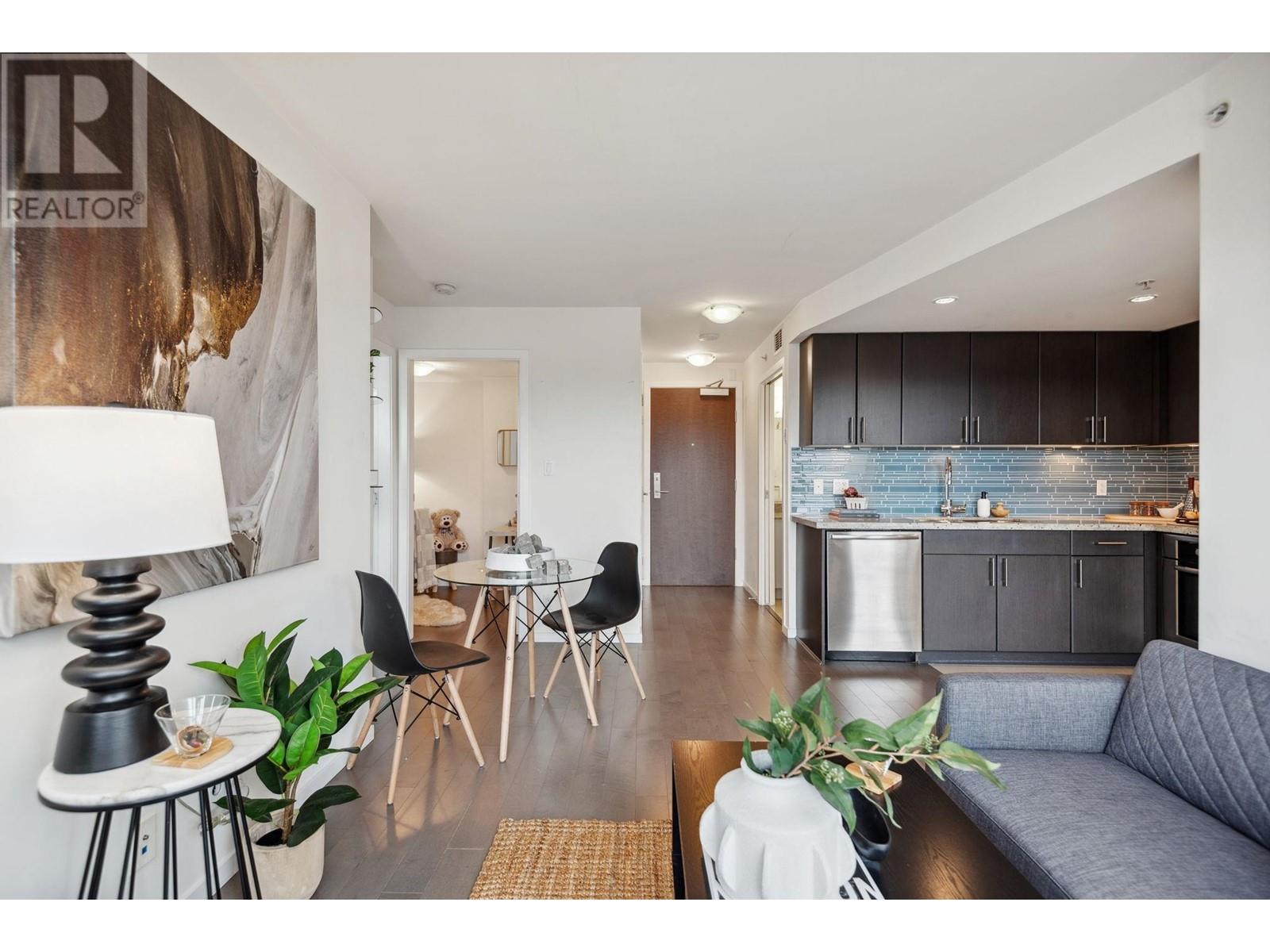 Listing Picture 7 of 36 : 507 1887 CROWE STREET, Vancouver / 溫哥華 - 魯藝地產 Yvonne Lu Group - MLS Medallion Club Member