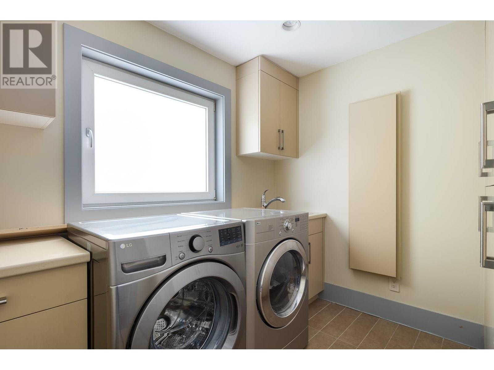 4371 Puget Drive, Vancouver, British Columbia  V6L 2V7 - Photo 14 - R2978428