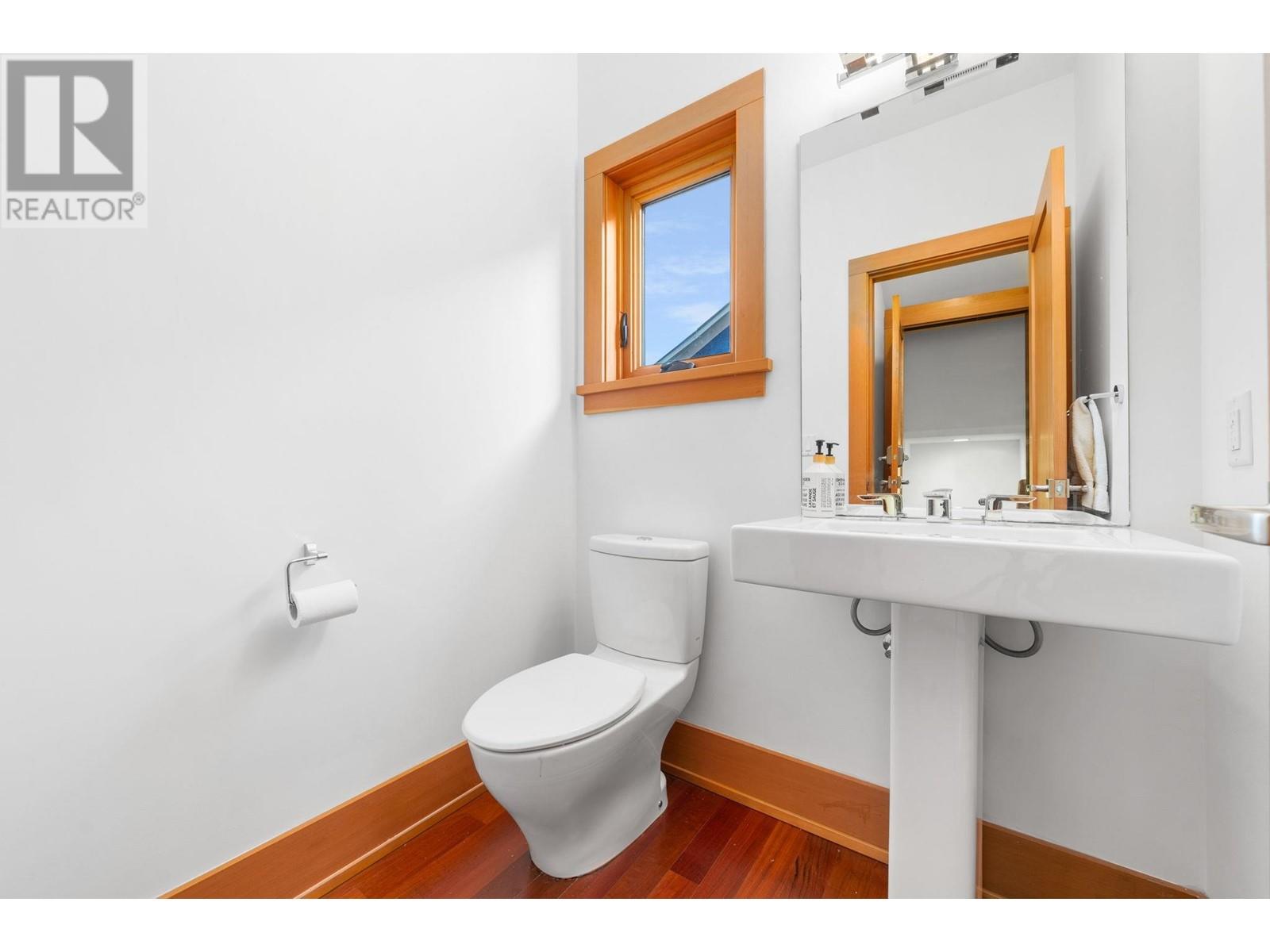 Listing Picture 11 of 40 : 2912 YALE STREET, Vancouver / 溫哥華 - 魯藝地產 Yvonne Lu Group - MLS Medallion Club Member