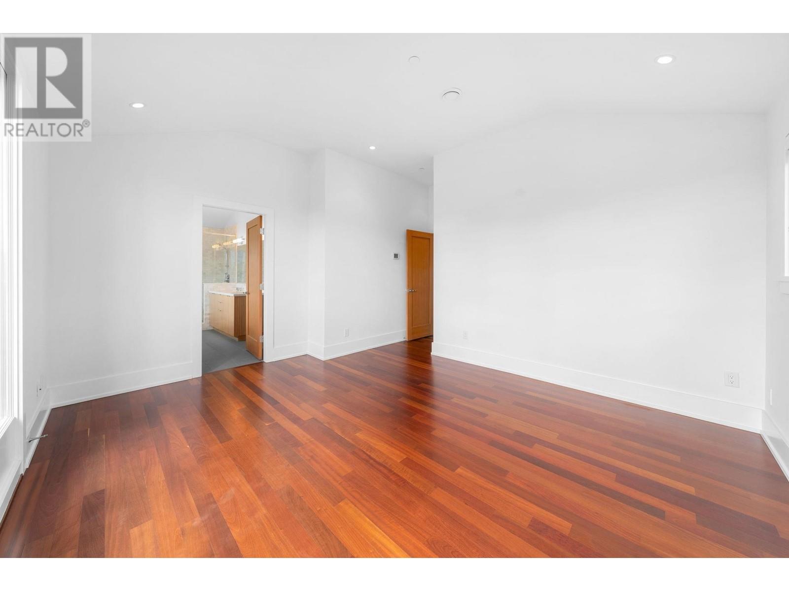 Listing Picture 16 of 40 : 2912 YALE STREET, Vancouver / 溫哥華 - 魯藝地產 Yvonne Lu Group - MLS Medallion Club Member