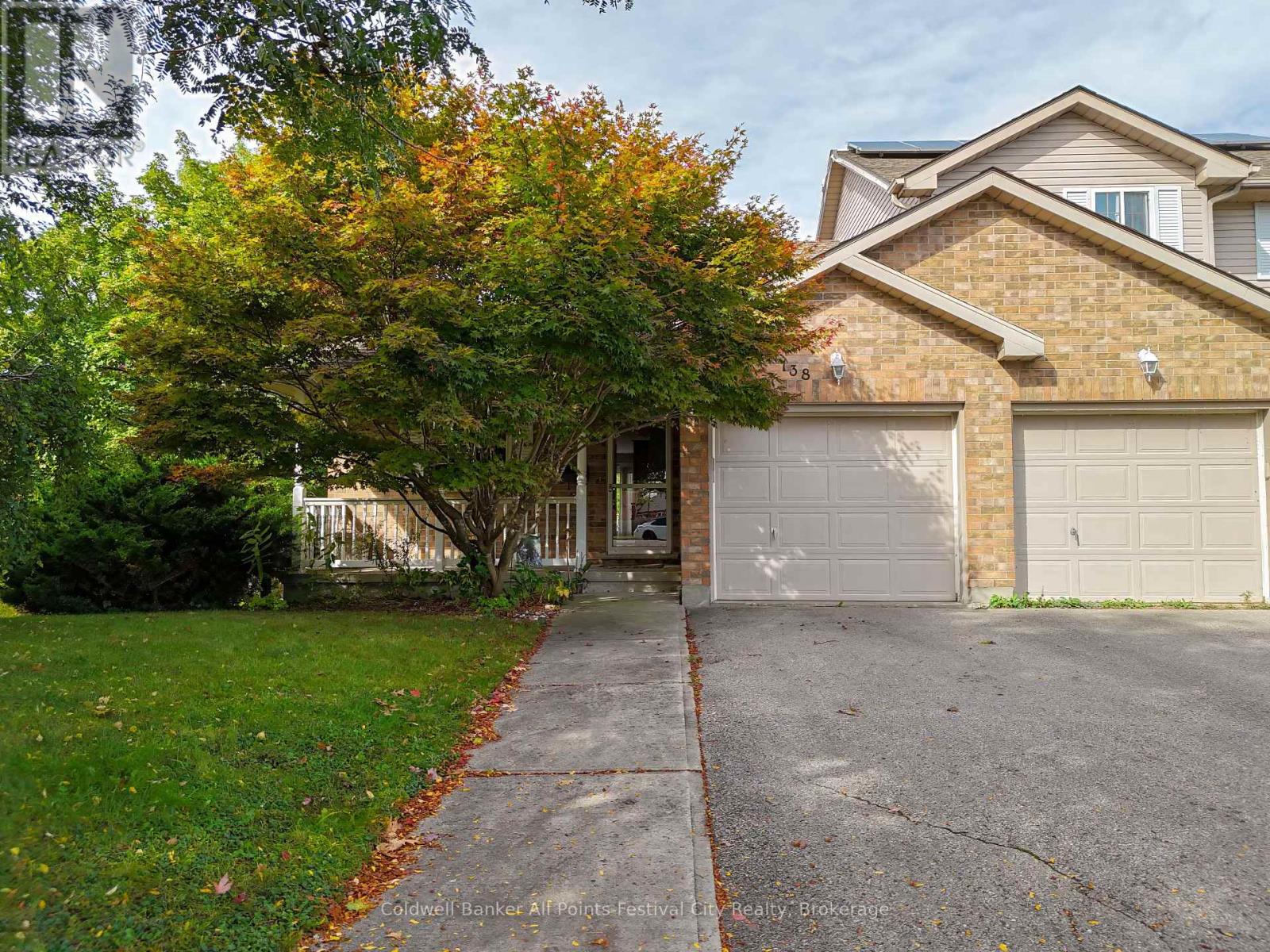 138 Athlone Crescent, Stratford, Ontario  N4Z 1H9 - Photo 2 - X12023755