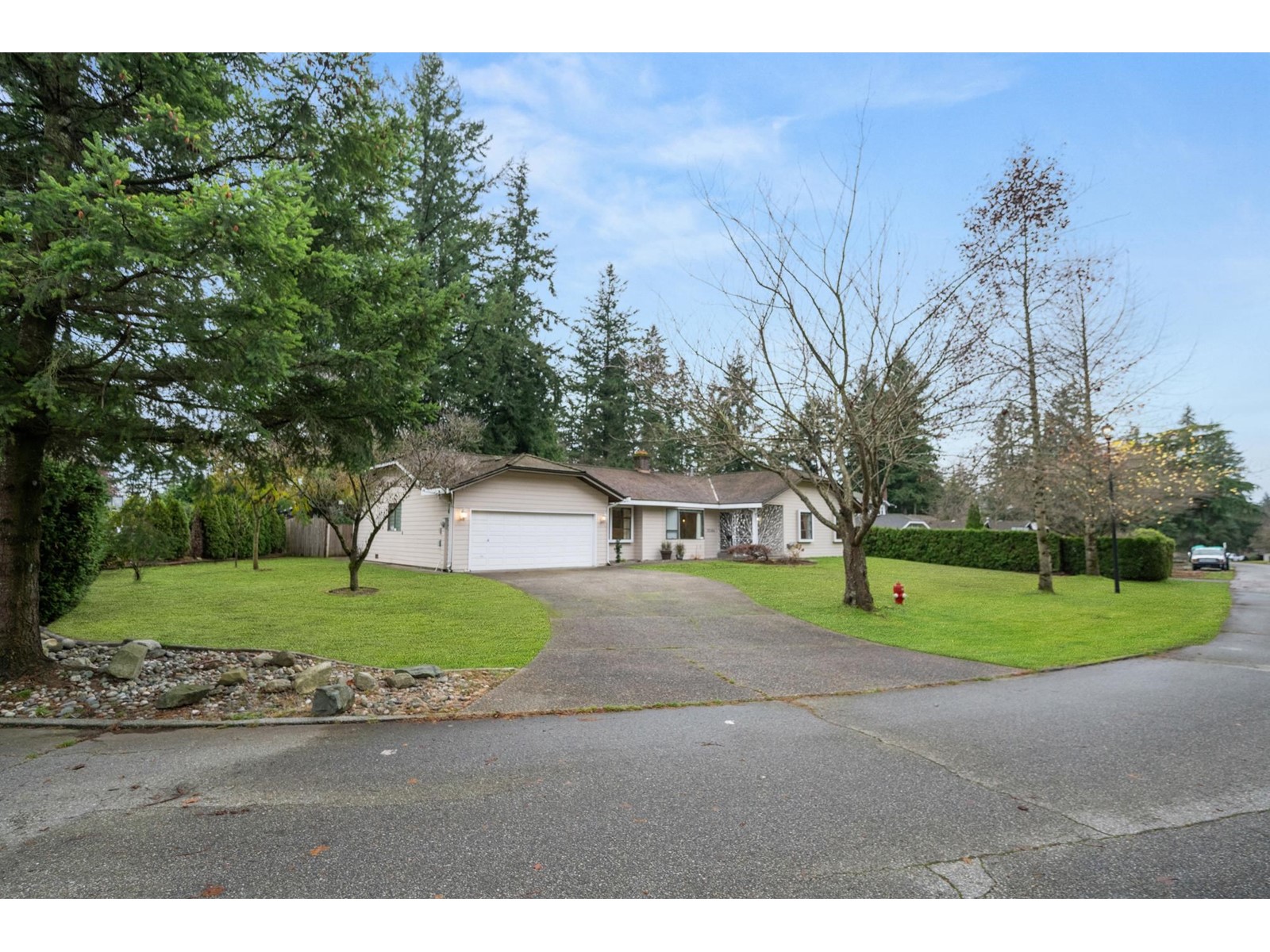 12184 57a Avenue, Surrey, British Columbia  V3X 2S3 - Photo 2 - R2967961