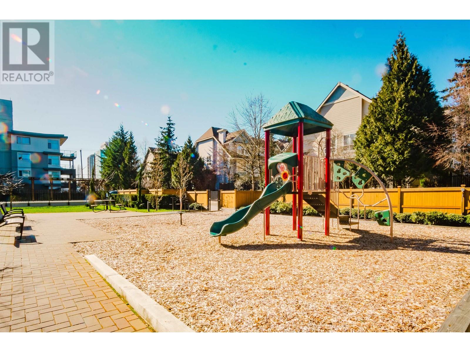 320 7133 14th Avenue, Burnaby, British Columbia  V3N 0H5 - Photo 27 - R2978257