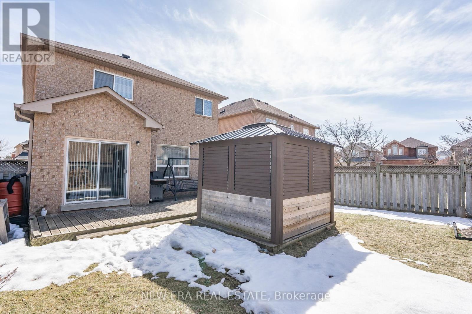 4 Ash Court, Brampton, Ontario  L7A 1L5 - Photo 37 - W12023683