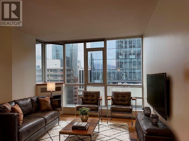 Listing Picture 21 of 26 : 2303 1189 MELVILLE STREET, Vancouver / 溫哥華 - 魯藝地產 Yvonne Lu Group - MLS Medallion Club Member