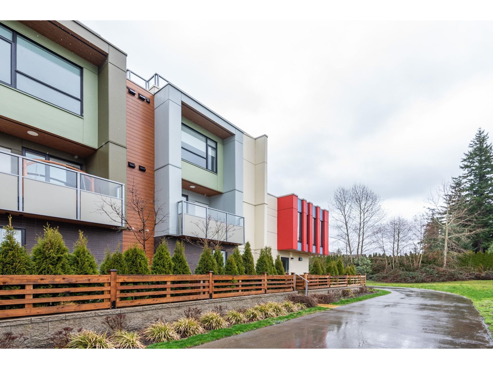 Property at 15 5858 132 STREET image 3