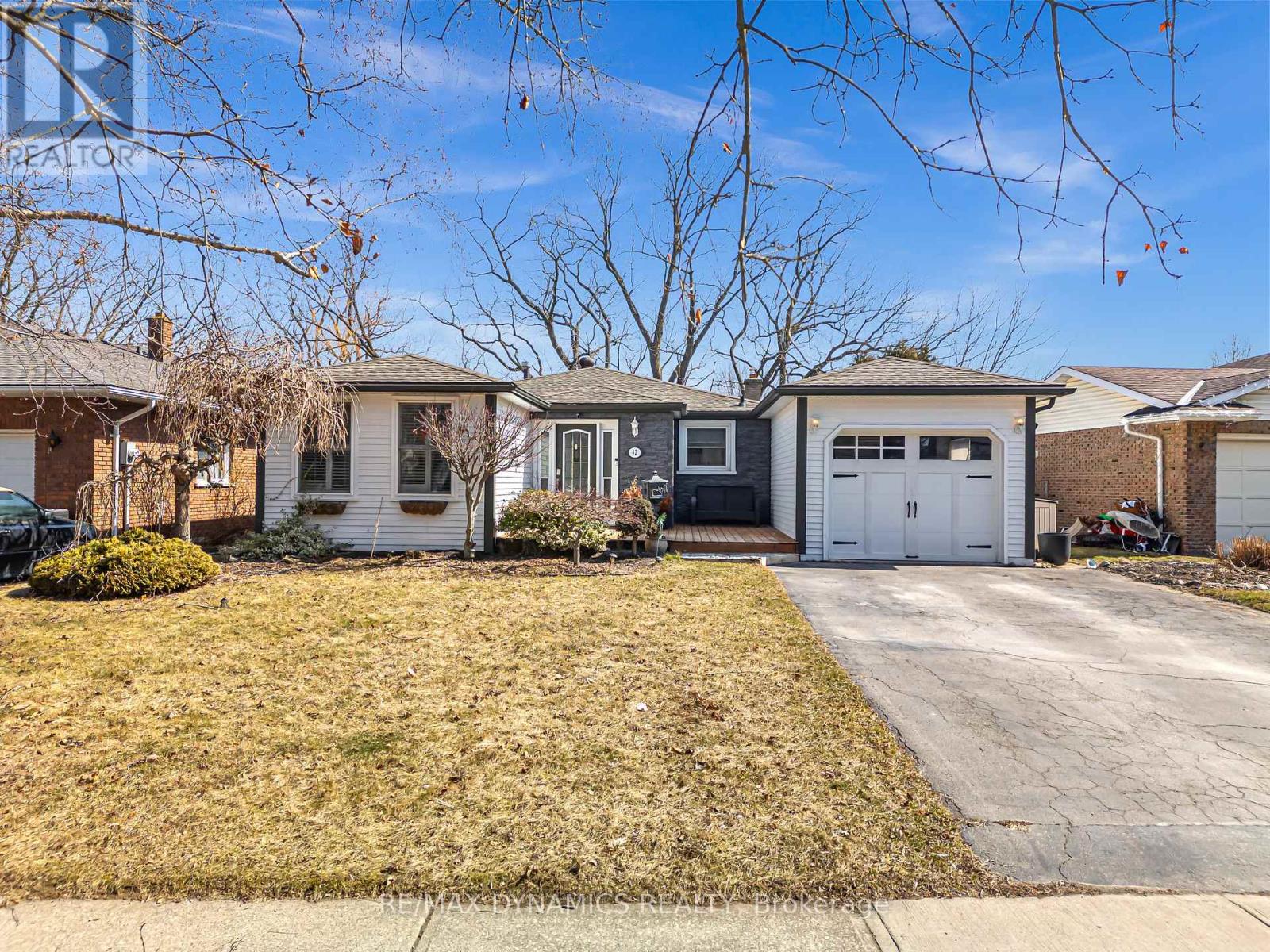Property at 42 WESTGATE PARK DRIVE image 4