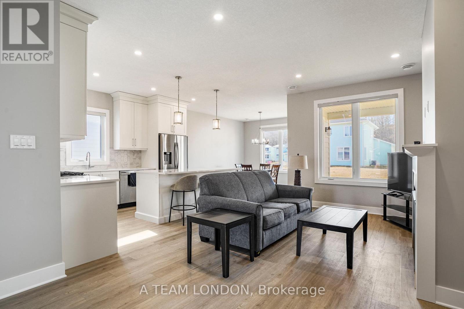 421 Breakwater Boulevard, Central Elgin, Ontario  N5L 1C5 - Photo 20 - X12023818