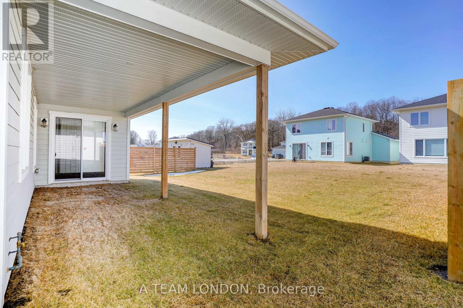 421 Breakwater Boulevard, Central Elgin, Ontario  N5L 1C5 - Photo 22 - X12023818