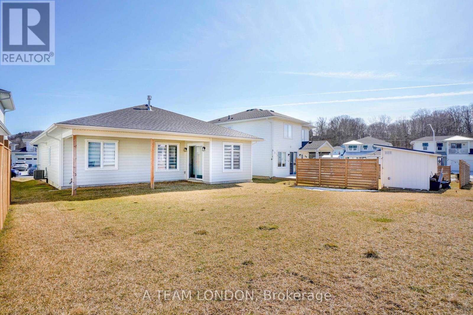 421 Breakwater Boulevard, Central Elgin, Ontario  N5L 1C5 - Photo 23 - X12023818
