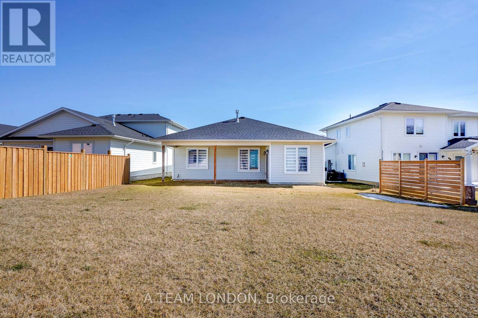 421 Breakwater Boulevard, Central Elgin, Ontario  N5L 1C5 - Photo 24 - X12023818
