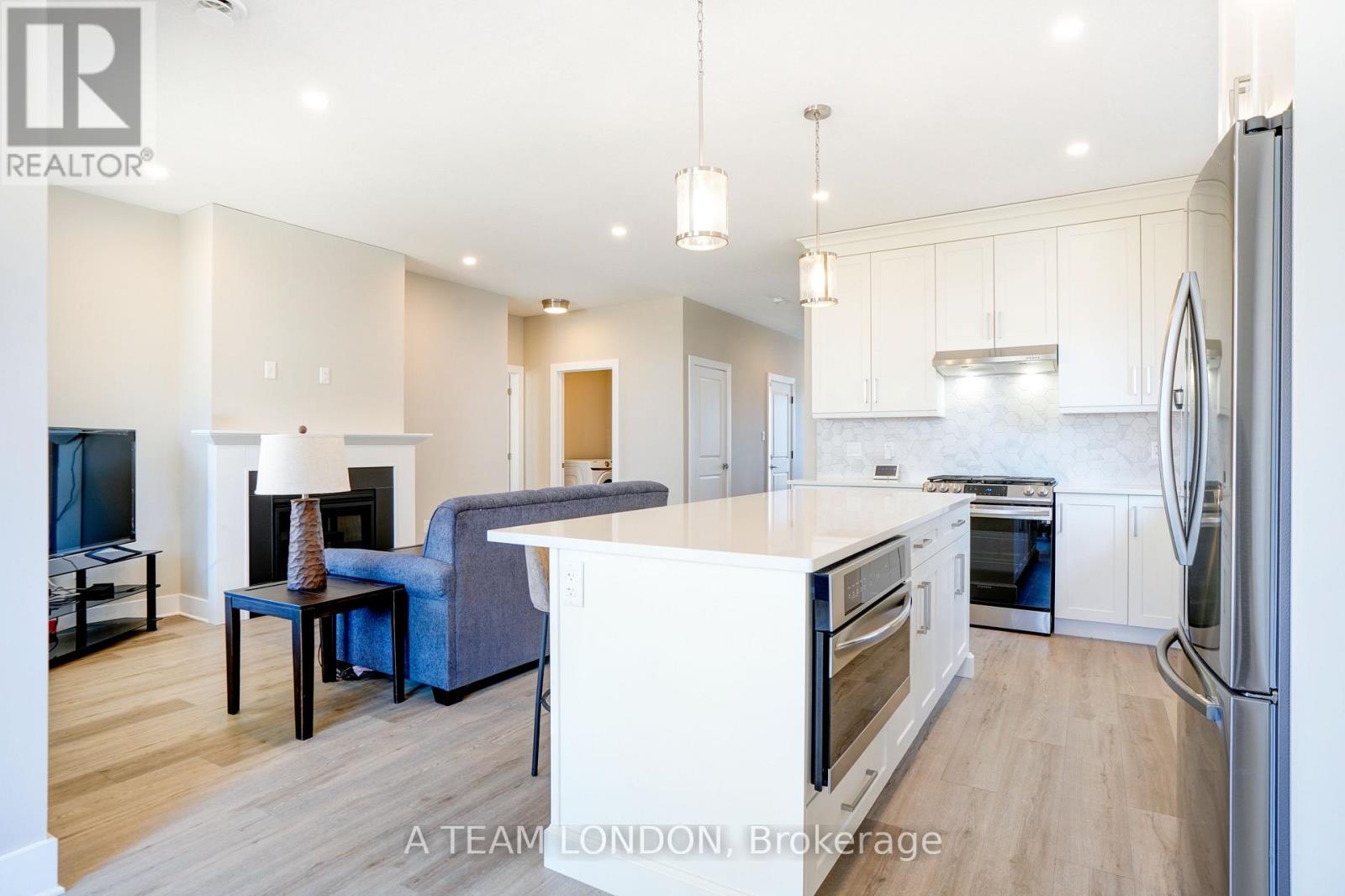 421 Breakwater Boulevard, Central Elgin, Ontario  N5L 1C5 - Photo 7 - X12023818