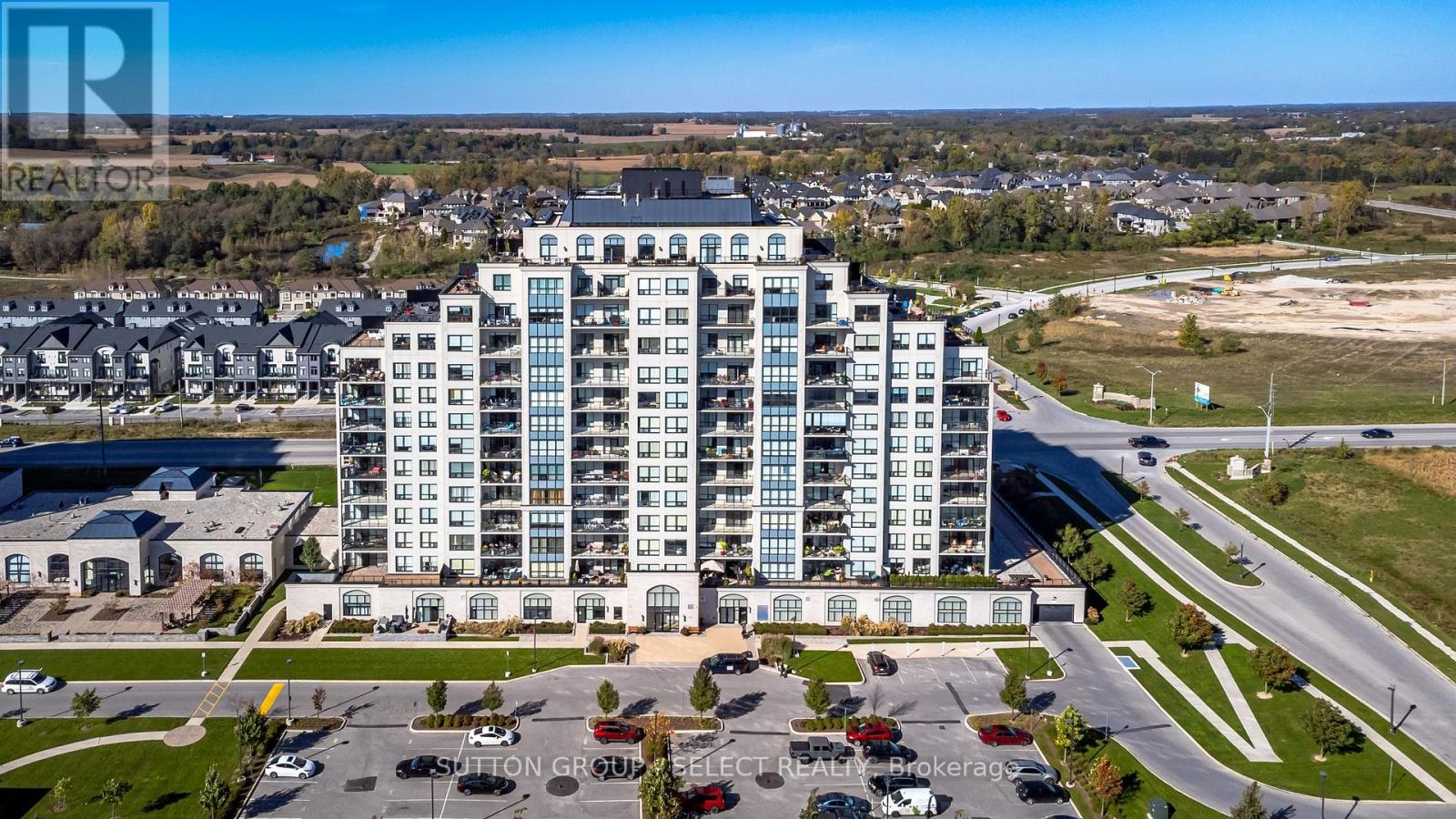 Property at 1110 - 240 VILLAGEWALK BOULEVARD image 1