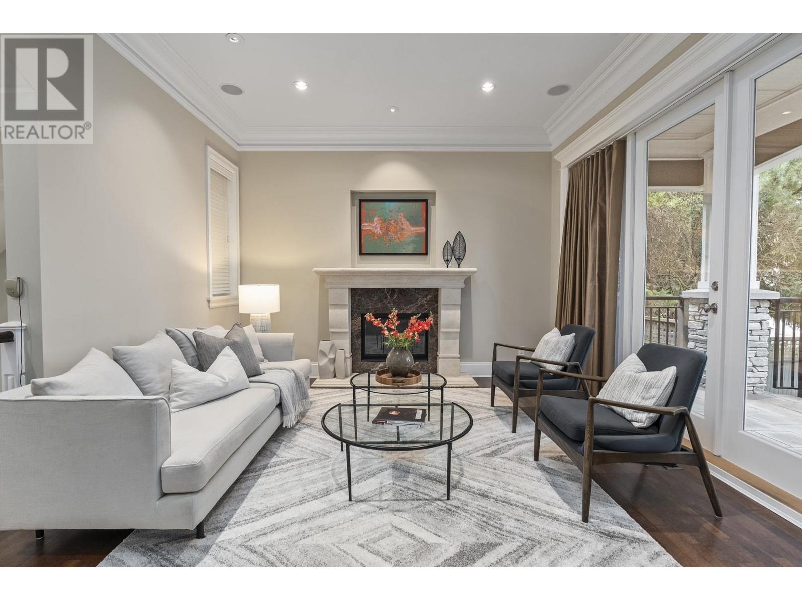 Listing Picture 17 of 40 : 2055 W 53RD AVENUE, Vancouver / 溫哥華 - 魯藝地產 Yvonne Lu Group - MLS Medallion Club Member