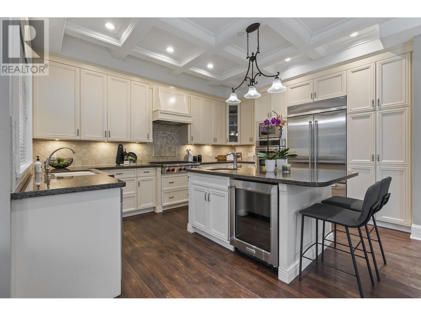 Listing Picture 5 of 40 : 2055 W 53RD AVENUE, Vancouver / 溫哥華 - 魯藝地產 Yvonne Lu Group - MLS Medallion Club Member